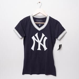 NY Yankees Wright and Dotson V Neck Tee Size XL